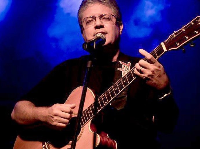 Para curtir a noite esta semana: clássicos de Caymmi e Vinicius de Moraes e a força nordestina de Luiz Gonzaga e Alceu Valença