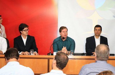 Marx Beltrão comemora gestão ambiental para fomentar o turismo em Alagoas