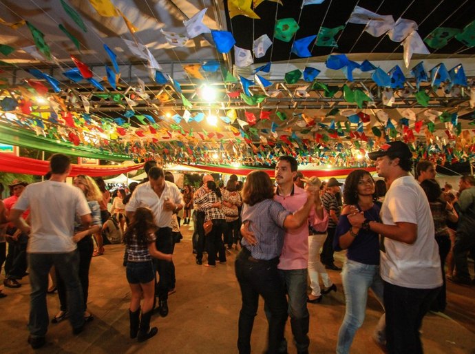 Prefeitura lança chamadas públicas para o São João 2017; confira editais