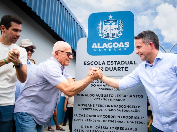 Governo inaugura 25ª Escola do Coração e sala do Saúde Até Você Digital em Estrela de Alagoas