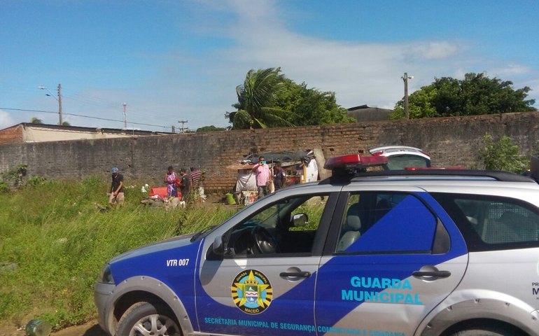 Guarda Municipal avalia grupamento que atende moradores de rua