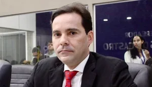 Tribuna do Sertão antecipou e Kelmann confirma Alfredo Gaspar como pré-candidato ao Senado em chapa ligada a JHC