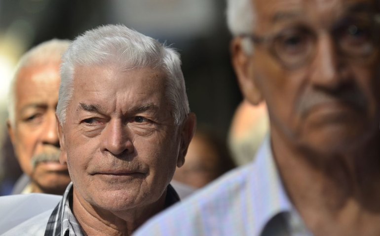 INSS divulga tabela com reajuste das aposentadorias