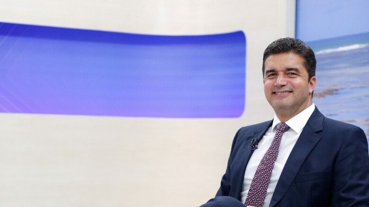 Rui Palmeira participa de debate nesta terça-feira (27), em Maceió