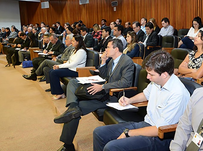 Técnicos de Tribunais de Contas participam de capacitação sobre IEGM