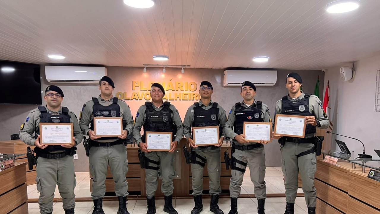 Policiais militares de Alagoas são homenageados na Câmara Municipal de Murici