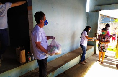 Ação solidária do MP distribui 189 cestas e 120 máscaras para comunidades carentes de Arapiraca