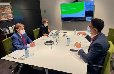 Prefeito JHC comemora autorização da ANAC para operações de aeronaves de grande porte