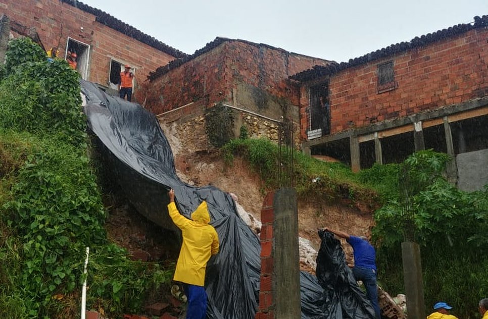 lonas e contenção