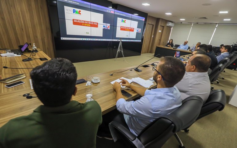 Secretários de Estado participam de seminário online sobre seleções de projetos para o Novo PAC