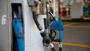 preço da gasolina nas refinarias
