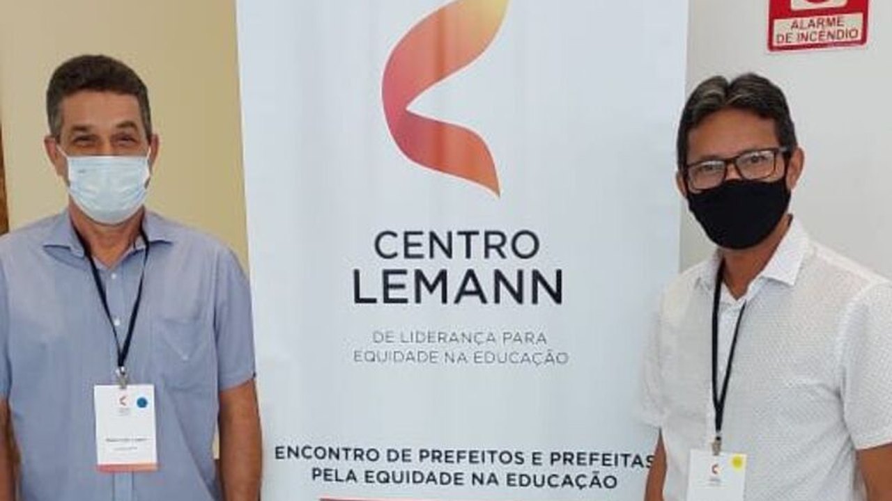 Prefeito de Branquinha participa do Encontro pela Equidade na Educação em Sobral no Ceará