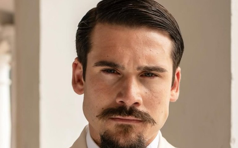 'Não espero redenção, nem passada de pano', diz Nicolas Prattes, vilão da novela das 6