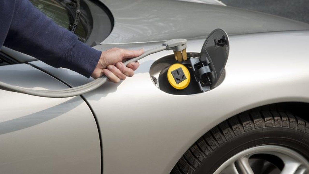 Pesquisa mostra que 87% dos motoristas considerariam a compra de um carro elétrico
