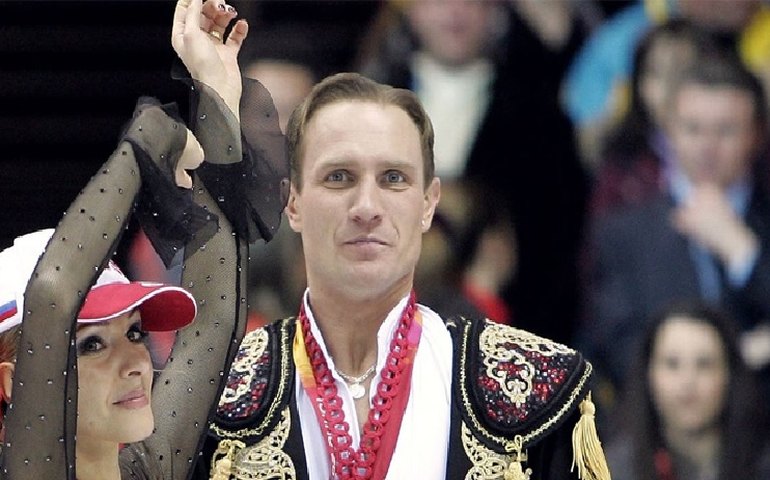 Conheça o drama de Kostomarov, medalhista olímpico que teve pés e mãos amputados