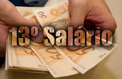 Prefeitura de Penedo paga 13º salário dos aniversariantes de dezembro