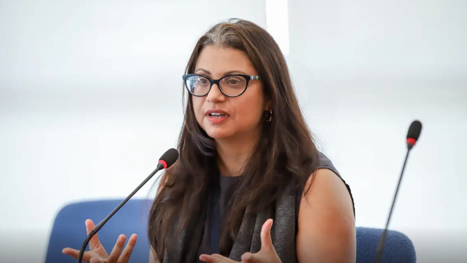 Demanda por trabalhadores mantém mercado resiliente, avalia IBGE
