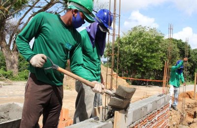Prefeito de Penedo anuncia pelas redes sociais o início de dois novos projetos 