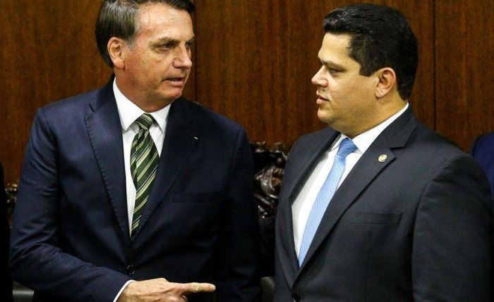 O presidente do Congresso, Davi Alcolumbre, durante sessão que analisou veto ao PL da dosimetria em Brasília