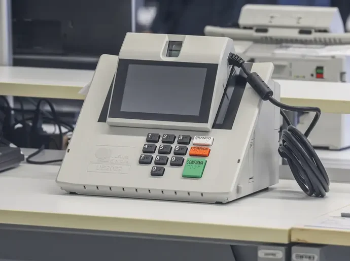 TSE encerra teste público de segurança das urnas eletrônicas