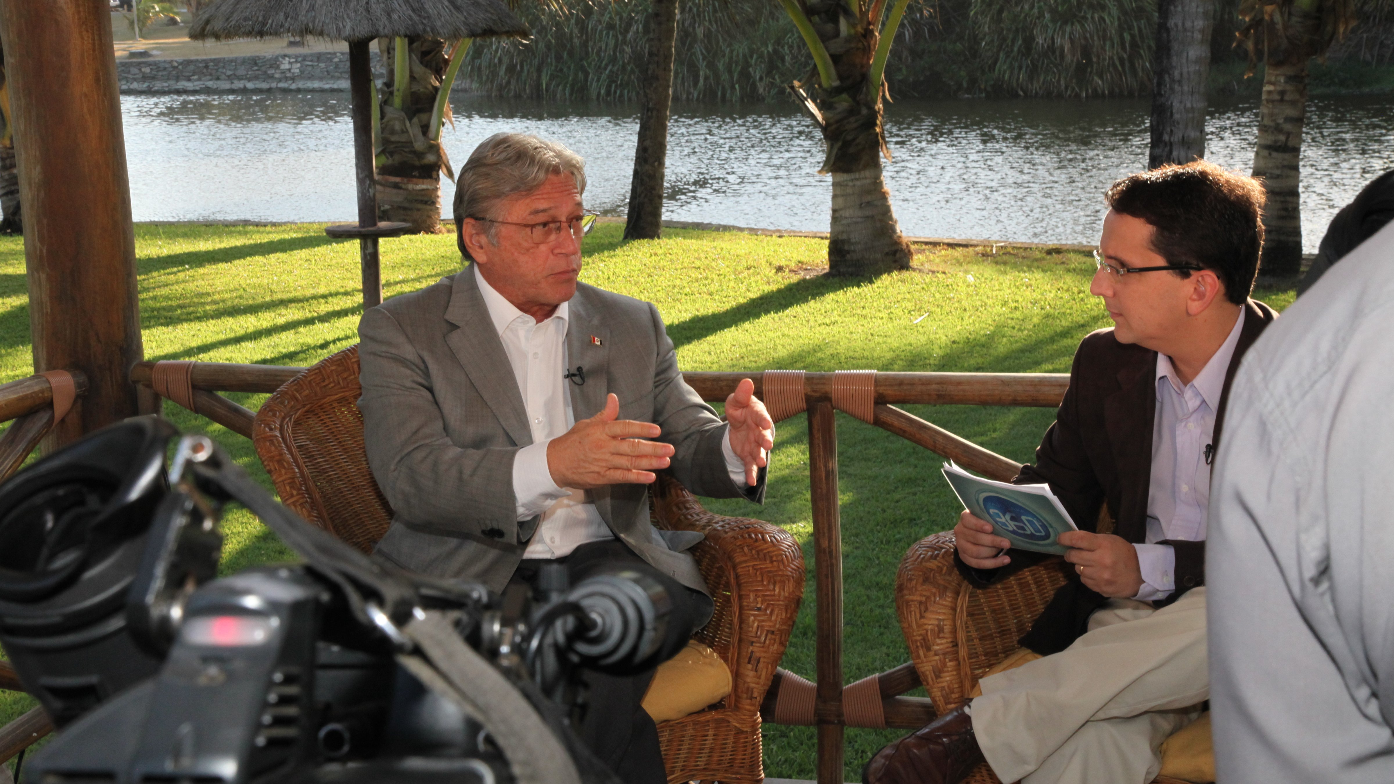 29-12-2011Teotonio entrevista (TC) (3).JPG