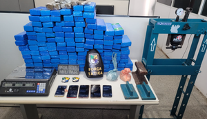Mais de 92kg de drogas são encontradas dentro de galinheiro em Nossa Senhora do Socorro