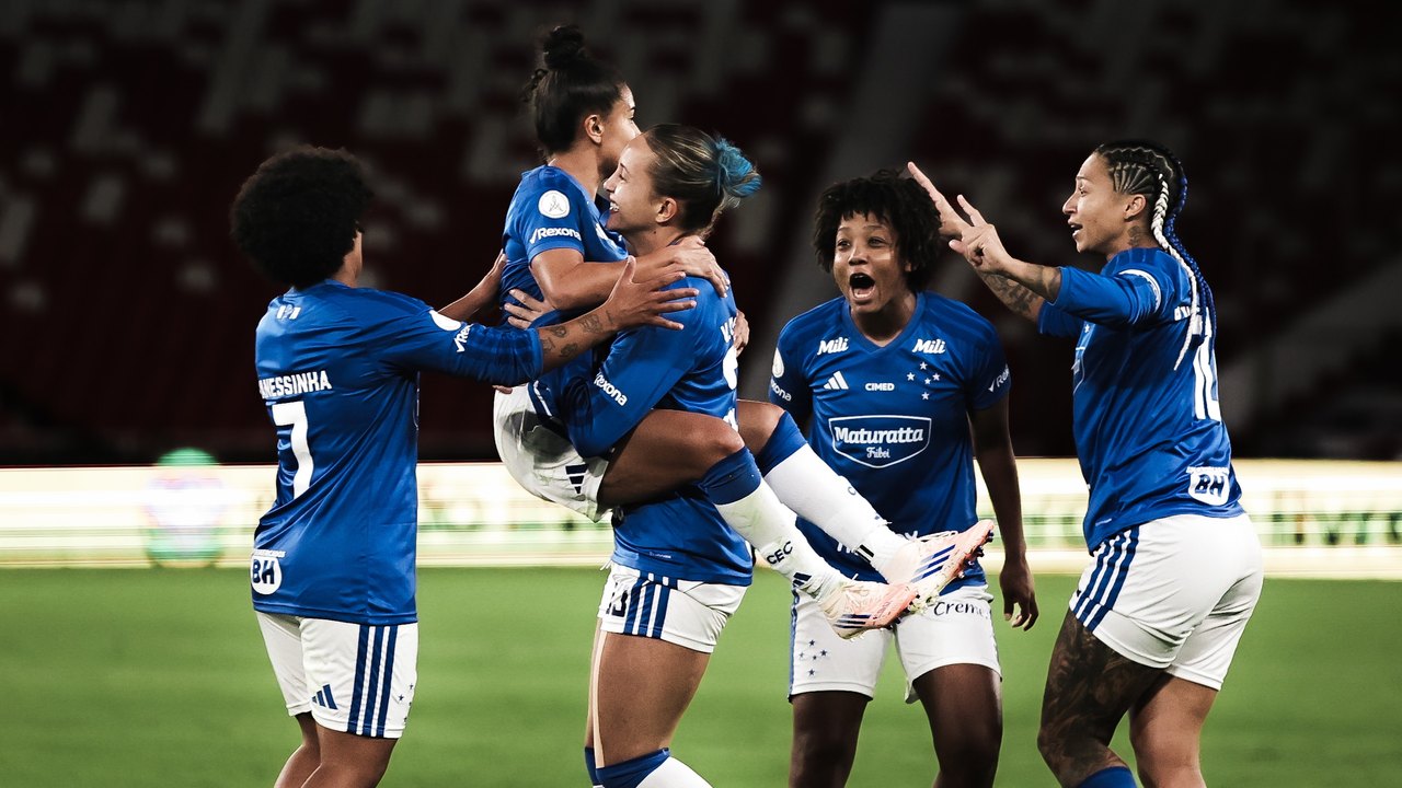 Libertadores Feminina: Cruzeiro resiste à altitude e vence na estreia