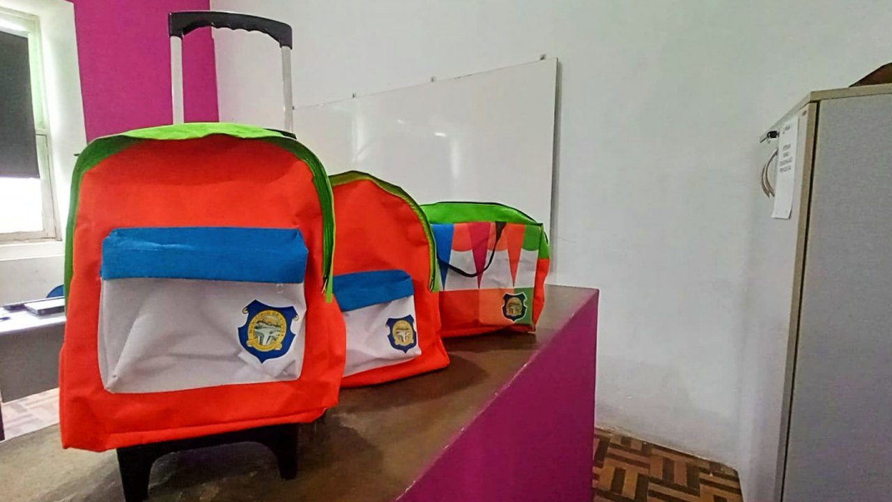 Alunos da Rede Municipal de Viçosa receberão 5 mil mochilas escolares