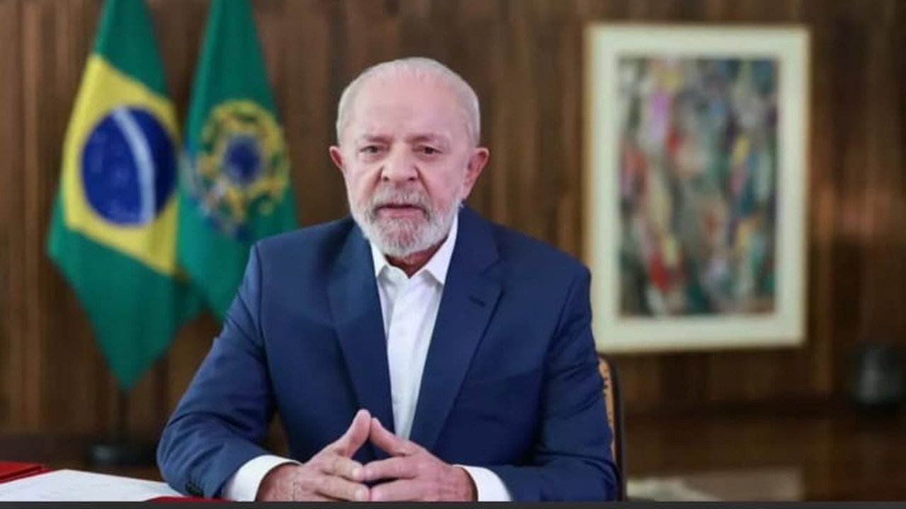 'Não pode ser mais adiada': Lula pede a criação de um sistema de pagamento além do dólar