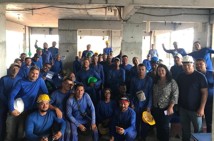 Saúde de Maceió leva serviços a trabalhadores de obra no Benedito Bentes