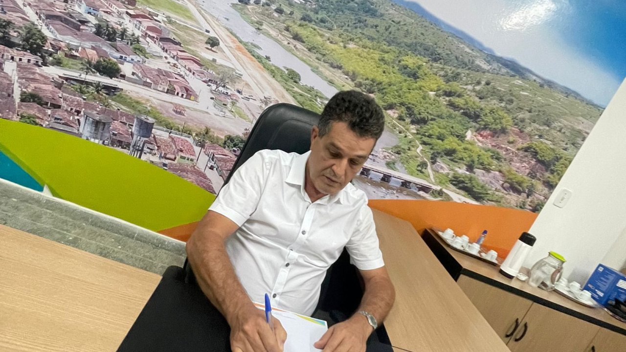 Educação de Branquinha garante reajuste salarial para o magistério