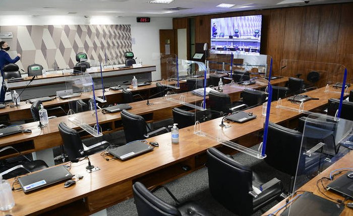 Denúncia recebida pela CPI foi protocolada por advogada de 12 médicos que trabalharam na Prevent Senior Denúncia recebida pela CPI foi protocolada por advogada de 12 médicos que trabalharam na Prevent Senior