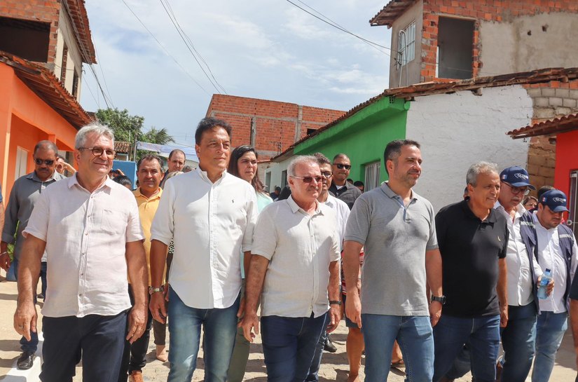 Prefeito Geraldo Cícero e governador Paulo Dantas inauguram 2ª etapa do Minha Cidade Linda em Taquarana