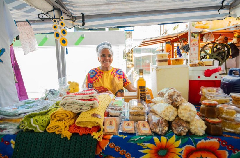 Feira da Agricultura Familiar movimenta Médio Sertão e a produção local em Santana do Ipanema