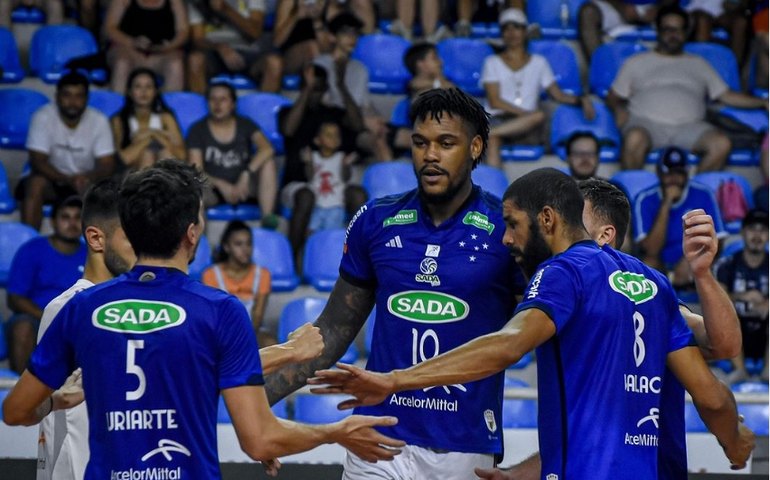 Sada Cruzeiro enfrenta Ciudad Voley na final do sul-americano de vôlei