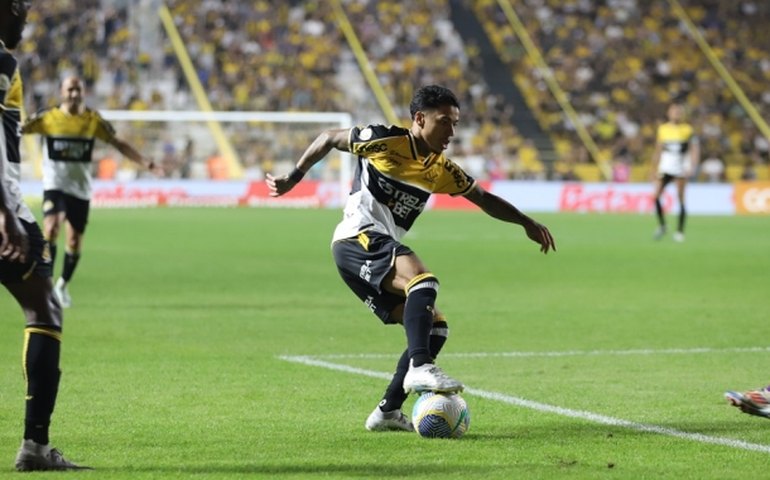 Criciúma vence Náutico nos Aflitos com gol no início e estreia com vitória na Série B