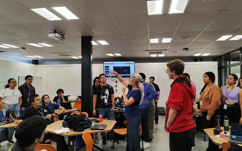 Mensalidades do ensino superior privado caem 4,3% em 2026