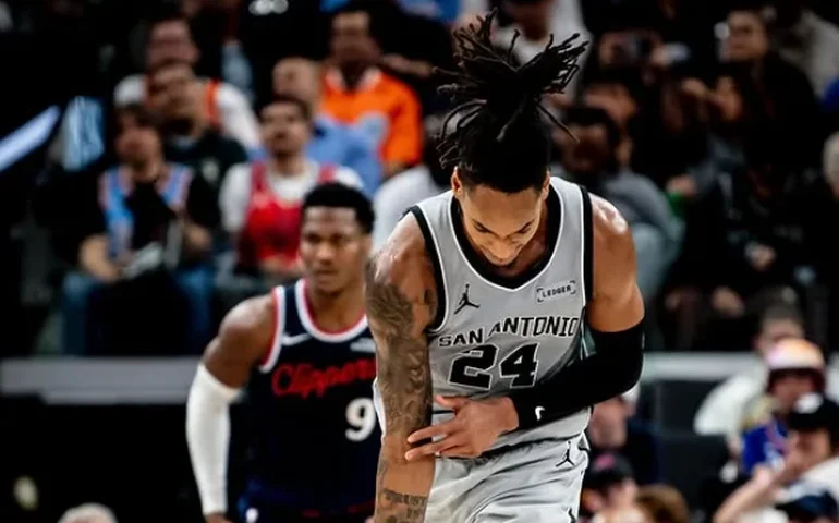 Spurs alcançam 50 vitórias na temporada regular após nove anos