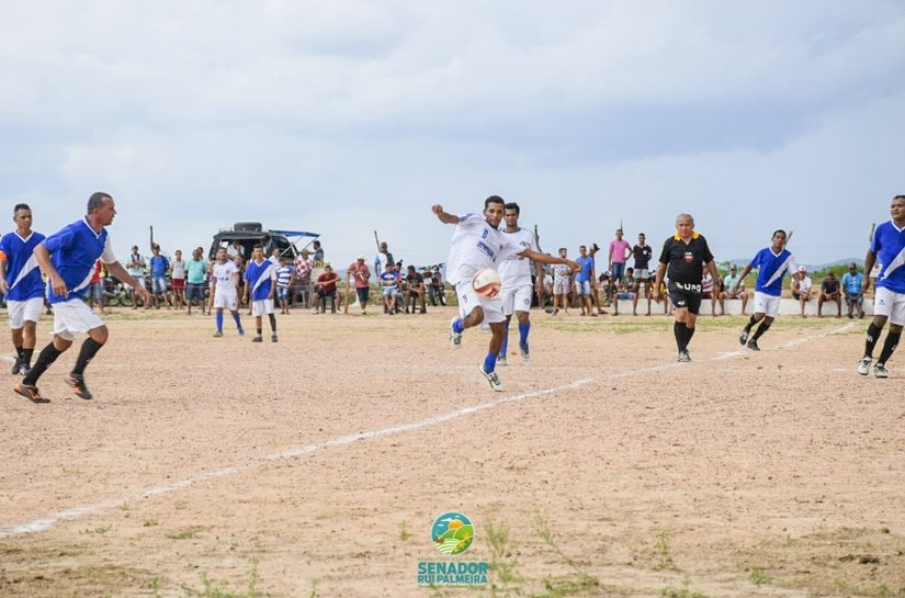 Prefeitura de Senador Rui Palmeira realiza a abertura do II Campeonato Municipal de Futebol Wilson Moura