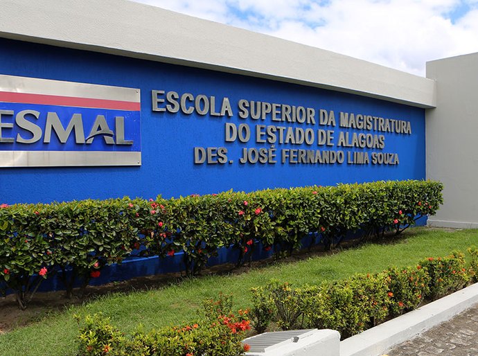 Legalização da maconha é tema de debate na Esmal nesta sexta-feira (26)