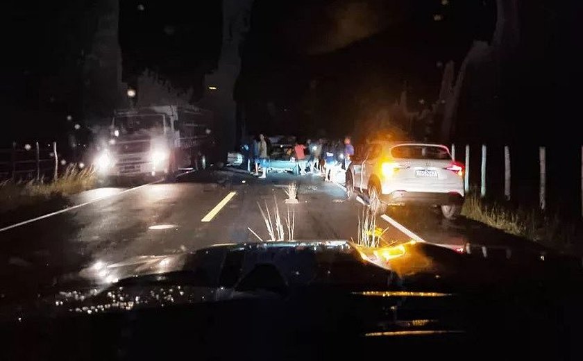 Acidente entre carros deixa sete feridos em Igreja Nova, AL