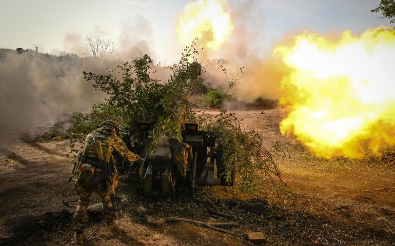 Tropas russas libertam povoados de Petropavlovka e Vremevka na república de Donetsk, diz MD