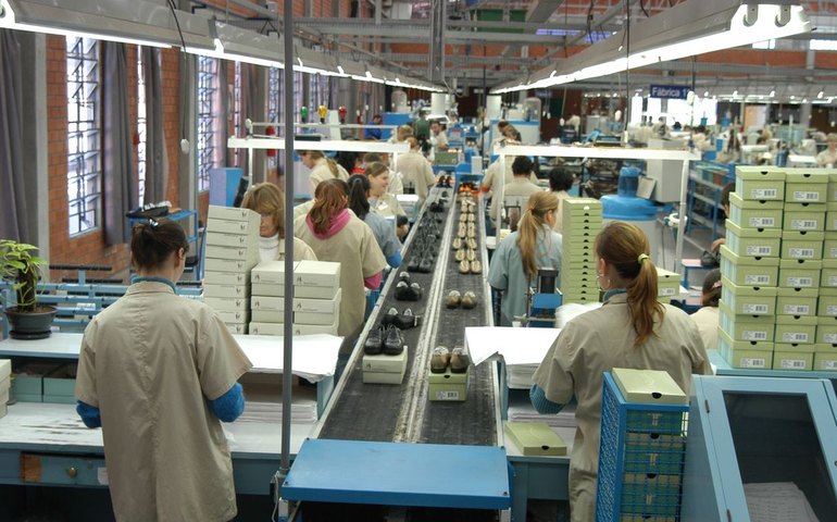 Ministérios negociam pacote para renovar maquinário da indústria