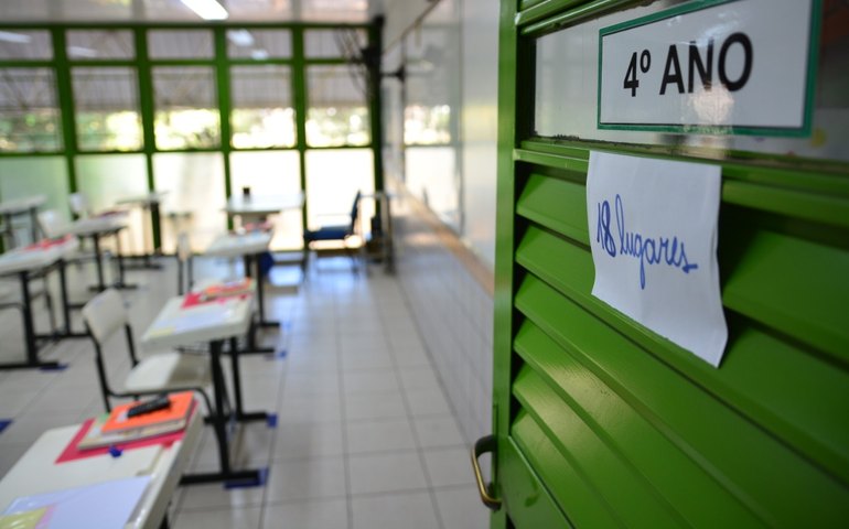 Pnad Covid: 6,4 mi de estudantes não tiveram atividade escolar na 4ª semana/set