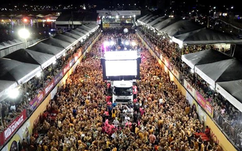 Lei inclui Carnatal no calendário turístico oficial do Brasil