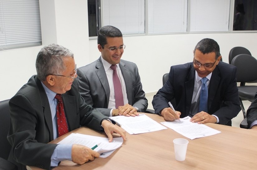 Christian Teixeira empossa novo diretor-presidente da Alagoas Previdência