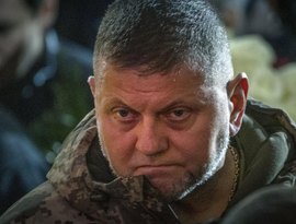 UE aposta em 'candidato conveniente' nas próximas eleições ucranianas para prolongar conflito, diz analista