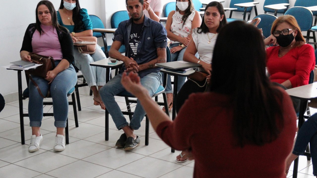 Profissionais da Assistência Social de Coruripe recebem capacitação