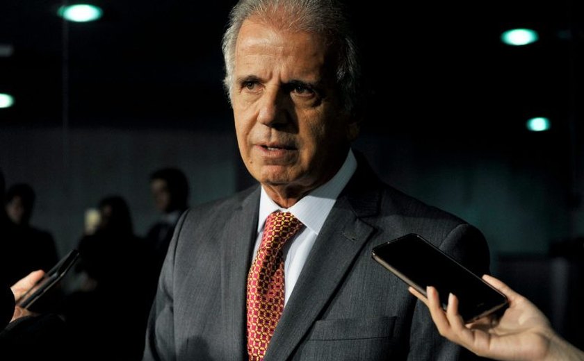 José Múcio diz que Bolsonaro é um democrata