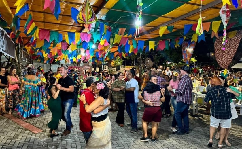 São João na Praça da Bíblia em Maceió: de graça e para toda família